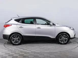 Hyundai  4