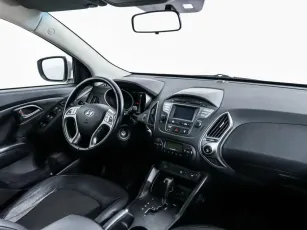 Hyundai  8