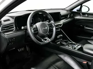 Kia  7