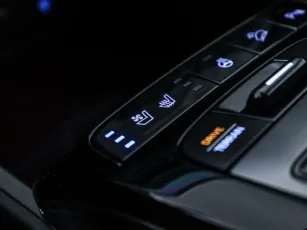 Hyundai  18