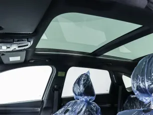 Hyundai  23
