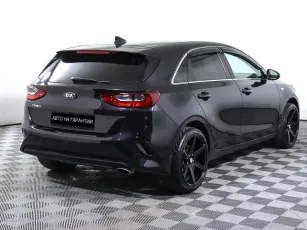 Kia  3