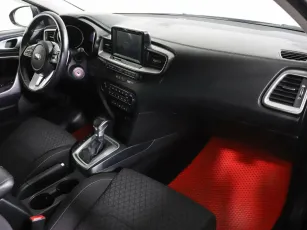 Kia  5