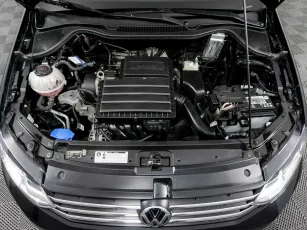 Volkswagen  9