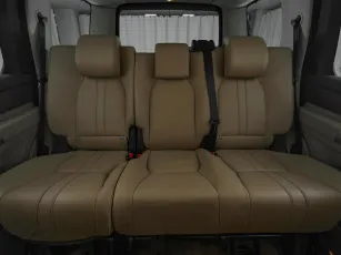 Land Rover  19