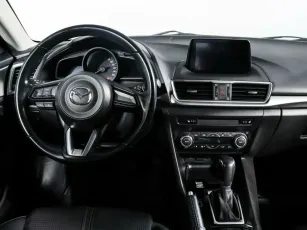 Mazda  10