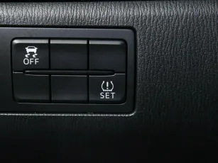 Mazda  15