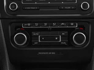 Volkswagen  12