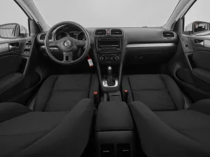 Volkswagen  8