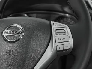 Nissan  13