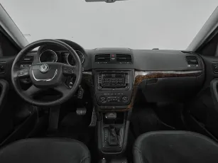 Skoda  8