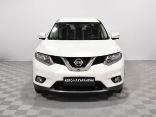 Nissan  2
