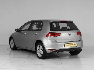 Volkswagen  4