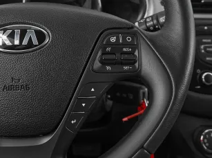 Kia  12