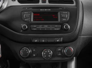 Kia  15