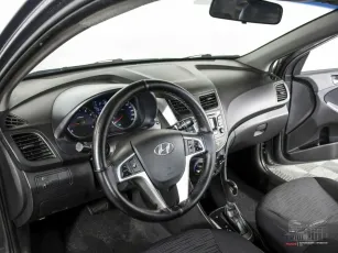 Hyundai  10