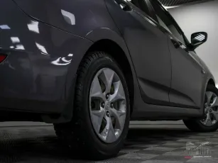 Hyundai  7