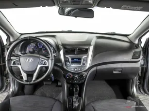 Hyundai  9