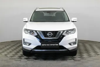 Nissan  2