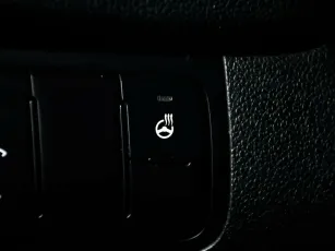 Kia  11