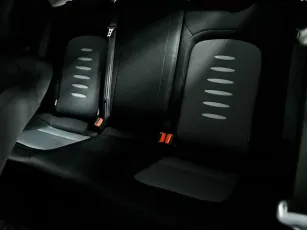 Kia  12