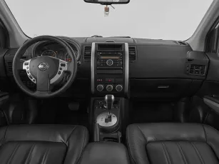 Nissan  8