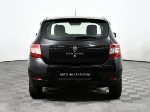 Renault  6