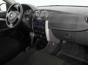 Nissan  5
