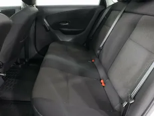 Nissan  7