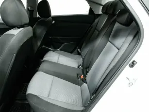 Hyundai  13