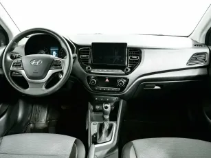 Hyundai  9