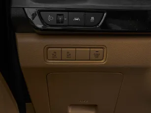 Kia  14