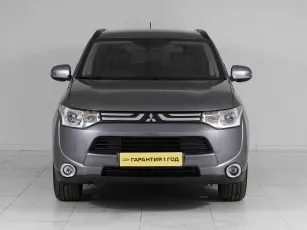 Mitsubishi  2