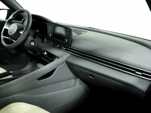 Hyundai  8