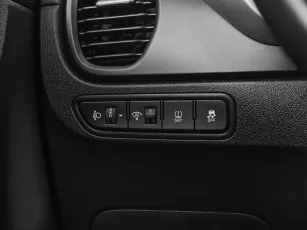 Kia  13