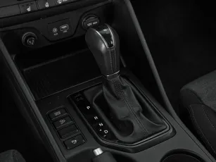 Hyundai  17