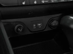 Hyundai  18