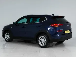 Hyundai  4