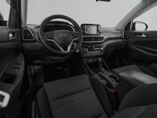 Hyundai  7