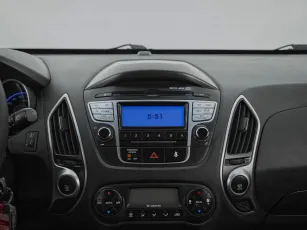 Hyundai  15