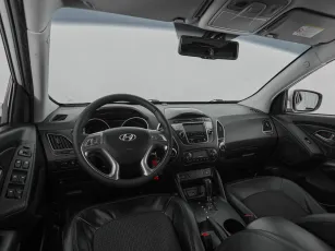 Hyundai  7