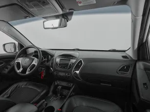 Hyundai  9