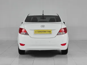 Hyundai  5