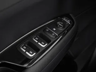 Kia  14