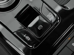 Kia  22