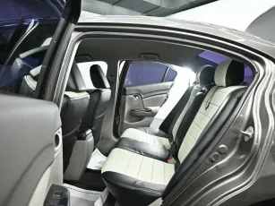 Honda  12