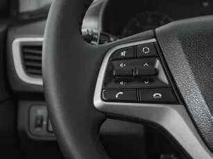 Hyundai  11