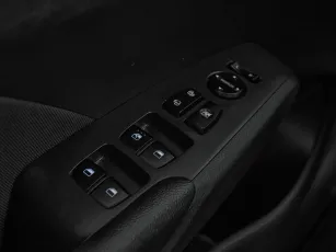 Hyundai  13