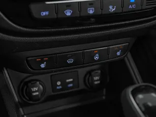 Hyundai  17
