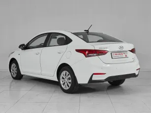 Hyundai  4